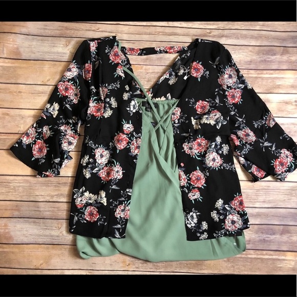 *3 for $30* Black Bell Sleeve Floral Cardigan - Picture 2 of 7